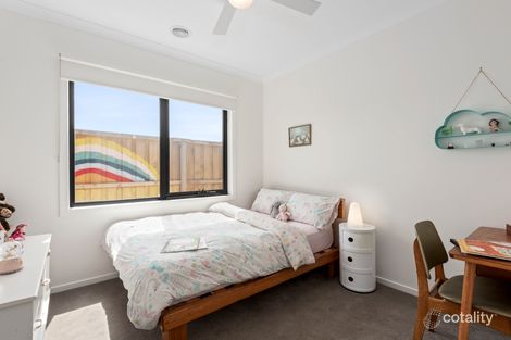 Property photo of 19 Stream Street Mount Duneed VIC 3217