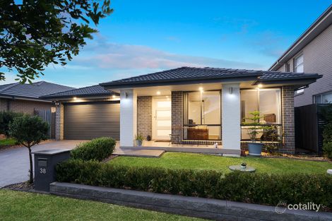 38 Buckingham Loop, Oran Park, NSW 2570