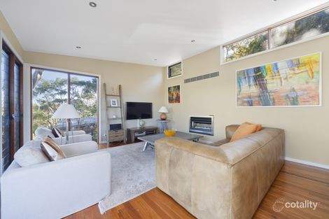 Property photo of 52 Dolphin Crescent Avalon Beach NSW 2107