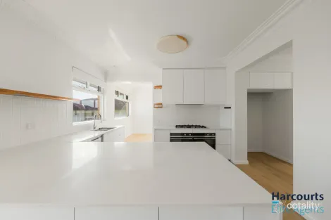 Property photo of 10 Michael Road Waikiki WA 6169