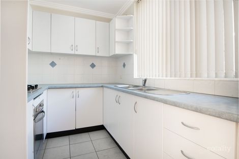 Property photo of 9/4 Holborn Avenue Dee Why NSW 2099
