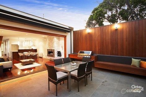 13 Andrew St, Windsor, VIC 3181