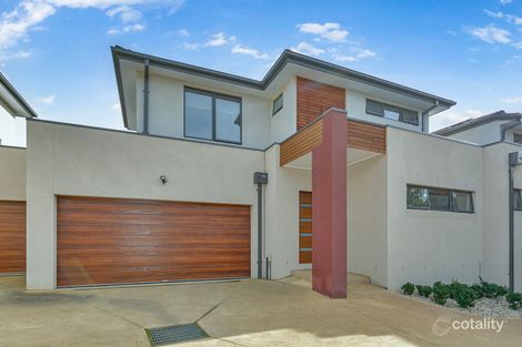 2/31 REMINGTON DR, GLEN WAVERLEY, VIC 3150