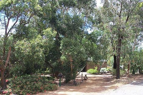 6 Boona Ct, Maida Vale, WA 6057