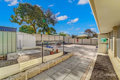 Property photo of 38 Stradbroke Gardens Ridgewood WA 6030