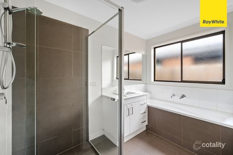 Property photo of 3 Leon Drive Weir Views VIC 3338