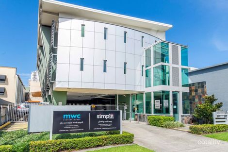 67 Davenport St, Southport, QLD 4215