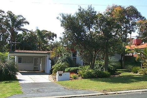 9 Vernon St, Trigg, WA 6029