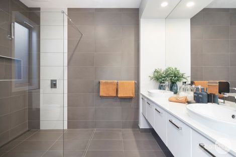 19 Insignia Bvd, Alfredton, VIC 3350