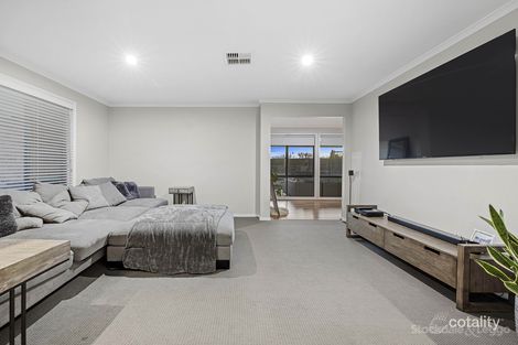 Property photo of 45 Huntingtower Crescent Langwarrin VIC 3910