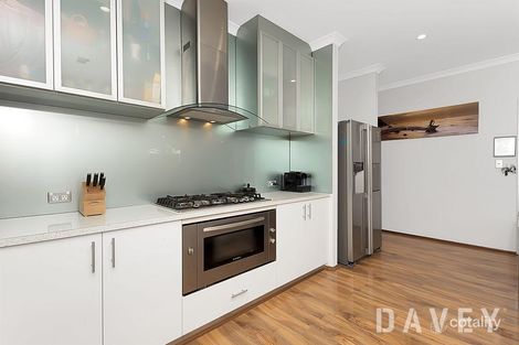 Property photo of 43 Gnangara Road Madeley WA 6065