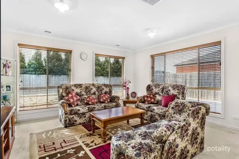 Property photo of 90 Rose Grange Boulevard Tarneit VIC 3029