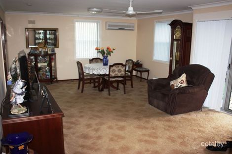 Property photo of 56 Coral Crescent Gateshead NSW 2290
