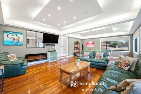 Property photo of 24 Mountain Drive Mooroolbark VIC 3138