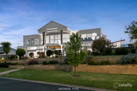 Property photo of 15 Trafalgar Square Wandana Heights VIC 3216