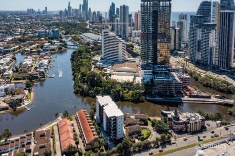Property photo of 102/9 Hooker Boulevard Broadbeach Waters QLD 4218