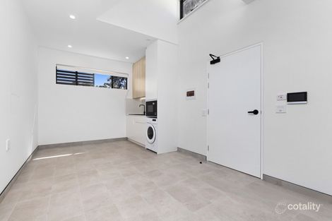 16 Billabong St, Pendle Hill, NSW 2145