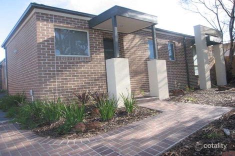 1/37 Boldrewood Pde, Reservoir, VIC 3073