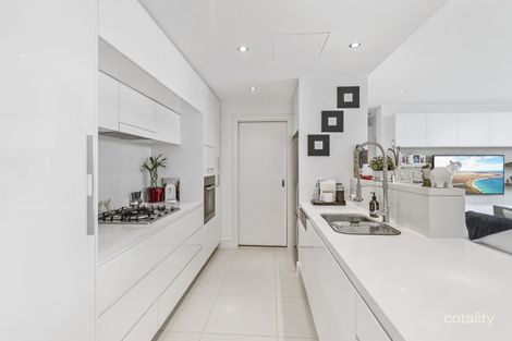 Property photo of 17/1 Palm Avenue Breakfast Point NSW 2137