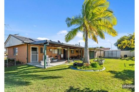 4 Lorraine Ct, Lawnton, QLD 4501