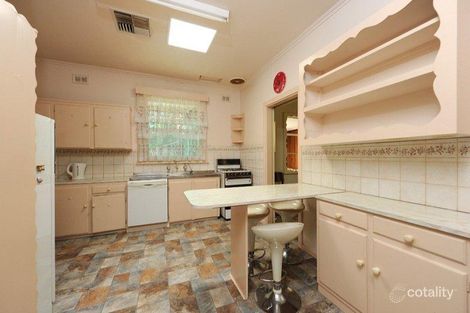 Property photo of 8 Willowbank Crescent Marden SA 5070
