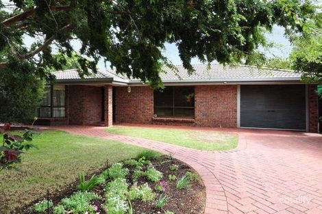 8 Balmoral Ct, Morphett Vale, SA 5162
