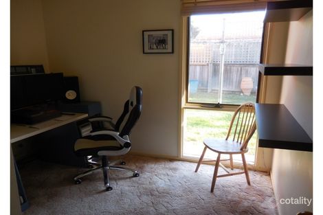 16 Peel St, Quarry Hill, VIC 3550