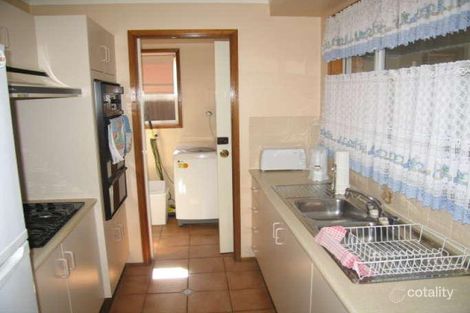 Property photo of 9 Arnold Avenue Green Valley NSW 2168