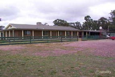 4 Karawatha Dr, Narrandera, NSW 2700