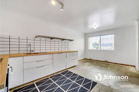 Property photo of 2/109 Andrew Street Wynnum QLD 4178