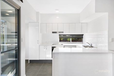 Property photo of 3/20 Dix Street Redcliffe QLD 4020