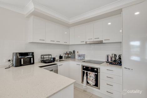 Property photo of 2/17 McInnes Crescent Glenvale QLD 4350