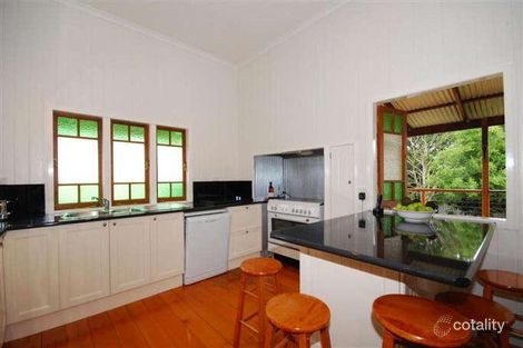Property photo of 52 School Road Yeronga QLD 4104