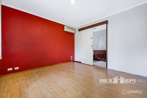 Property photo of 23 Beckington Crescent Hampton Park VIC 3976