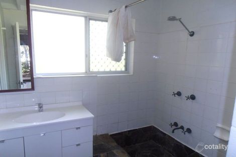 Property photo of 32 Maple Street Holloways Beach QLD 4878
