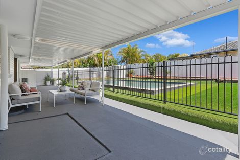 Property photo of 25 Collins Crescent Benowa QLD 4217