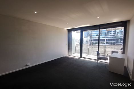 Property photo of 18 Waterview Walk Docklands VIC 3008