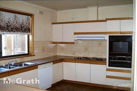 Property photo of 10 Ventich Street Glen Iris VIC 3146