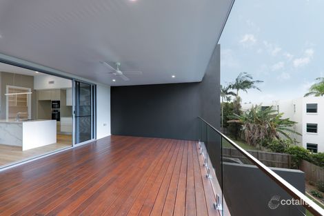 Property photo of 2/6 William Street Alexandra Headland QLD 4572