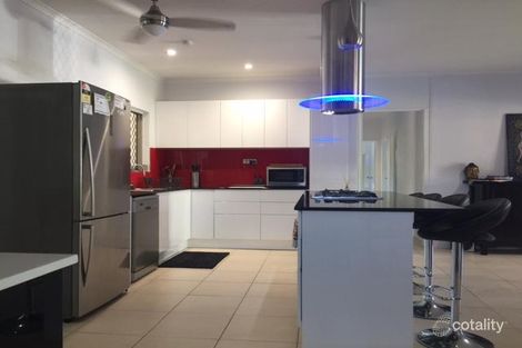 Property photo of 13 York Street Whitfield QLD 4870