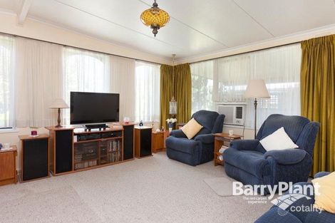 Property photo of 8 Hatfield Court Keysborough VIC 3173