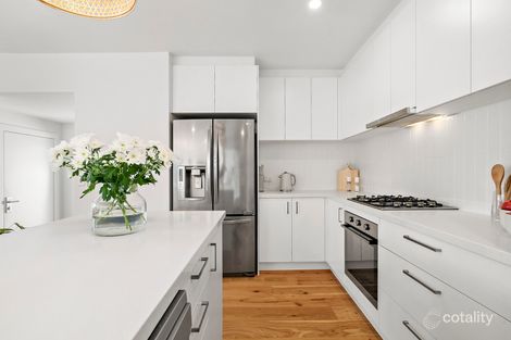 Property photo of 3A Drovers Walk Chirnside Park VIC 3116