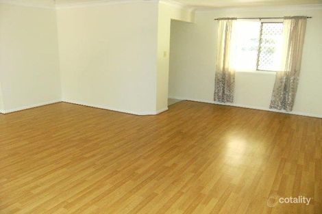 Property photo of 4 Honeysuckle Place Forest Lake QLD 4078