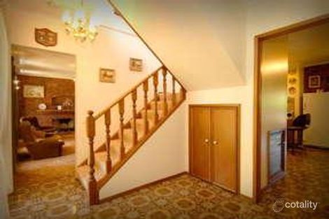 Property photo of 11 Avoca Crescent Alfredton VIC 3350