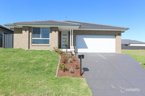 4 Medlar Cct, Gillieston Heights, NSW 2321