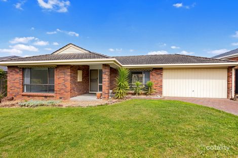 14 Old Orchard Dr, Wantirna South, VIC 3152
