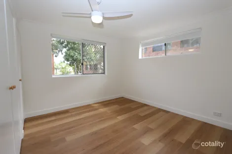 Property photo of 3/175 Muir Street Labrador QLD 4215