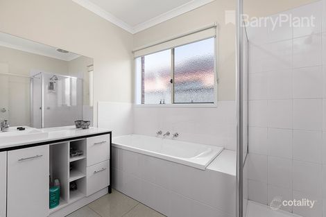 Property photo of 24 Merrowland Avenue Cranbourne North VIC 3977