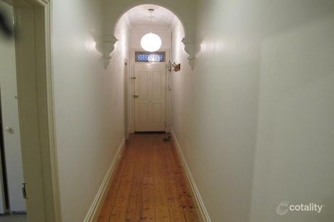Property photo of 13 Nepean Highway Elsternwick VIC 3185