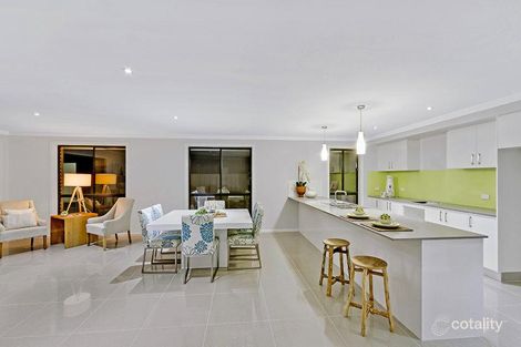 Property photo of 32 Grasstree Avenue Woongarrah NSW 2259